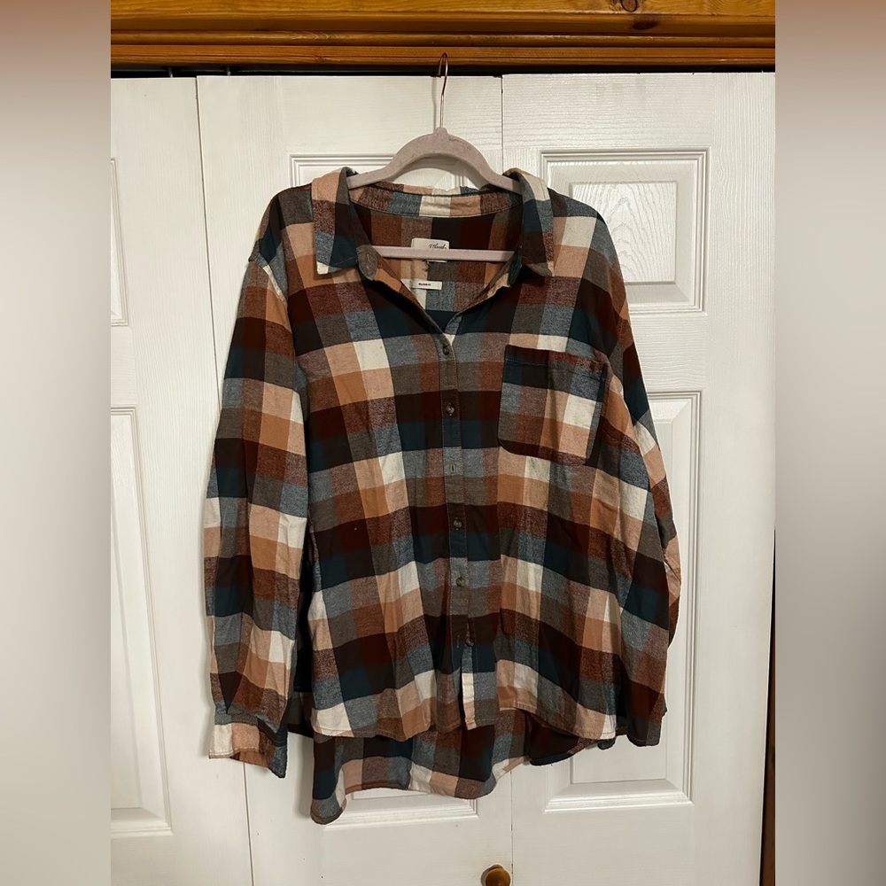 Universal Thread Relaxed-Fit Flannel